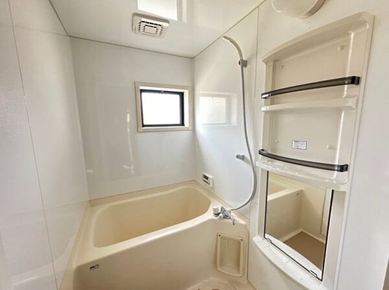 バス・シャワールーム　図面と現状に相違がある場合には現状を優先