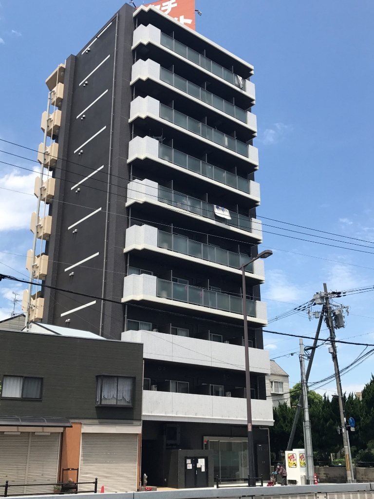 FDS　KOHAMA　WESTの建物外観