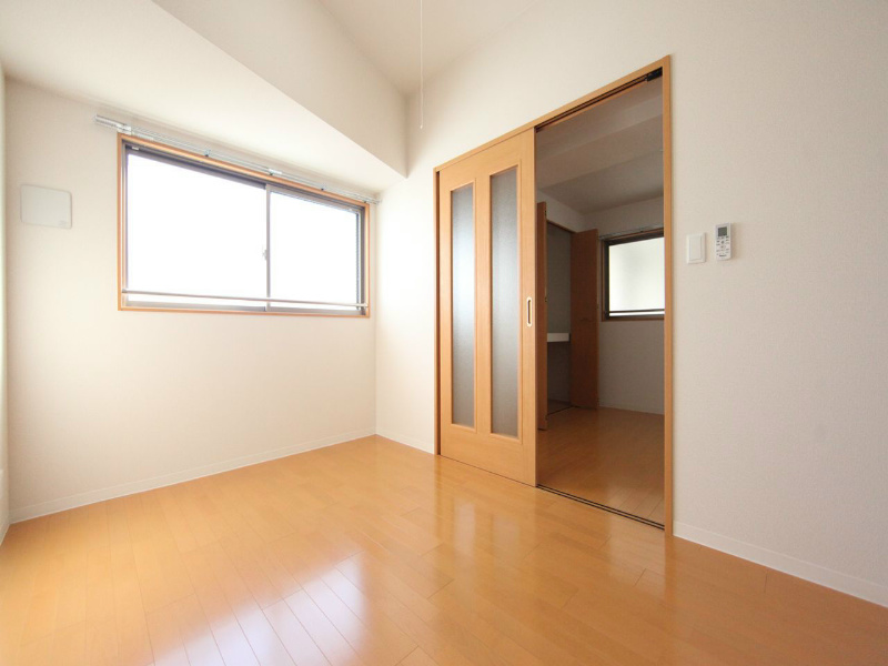 その他部屋・スペース　ＬＤＫ11帖　洋室5帖　つなげても仕切っても使えます