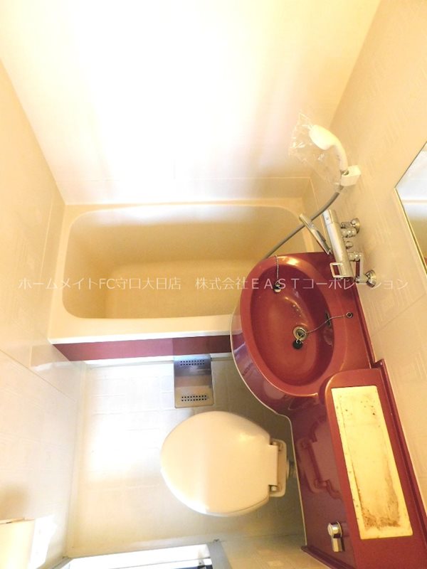 バス・シャワールーム