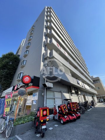 【アイビースクエア市岡の建物外観】