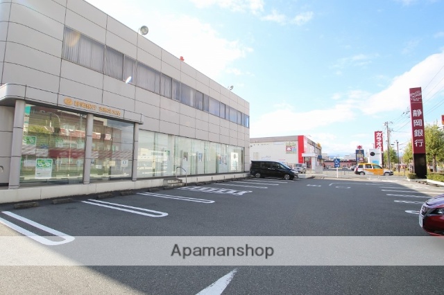 銀行　静岡銀行吉原北支店（銀行）まで155m