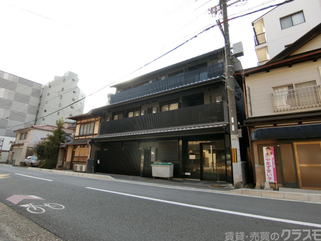 サンクトスコート京都駅北の建物外観