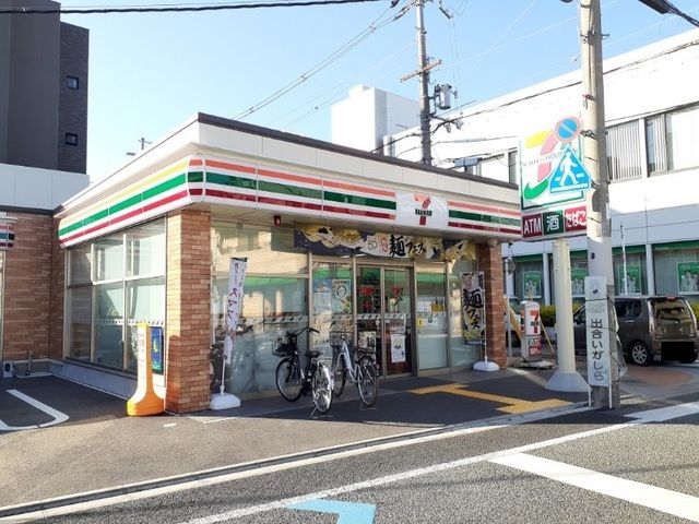 【長岡京市今里のアパートのコンビニ】