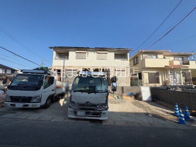 【コンフォール水源の駐車場】