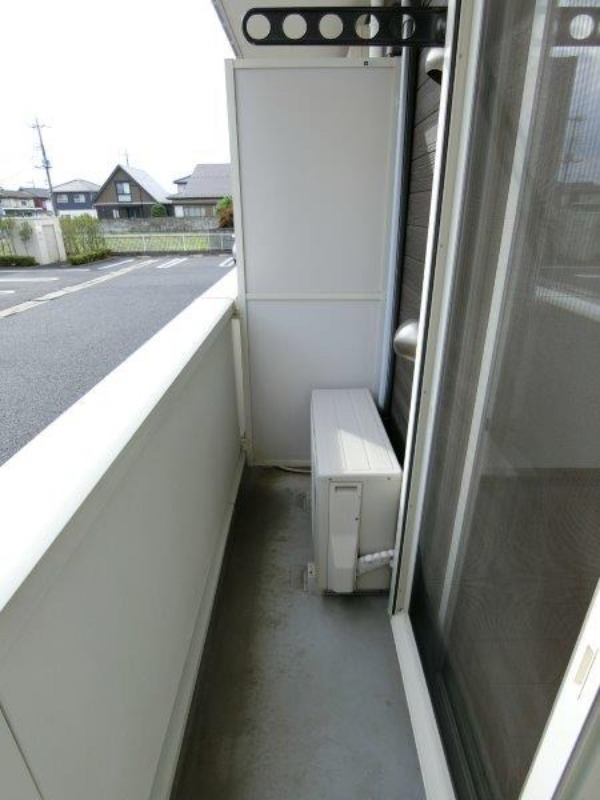 バルコニー　図面と現状に相違がある場合には現状を優先