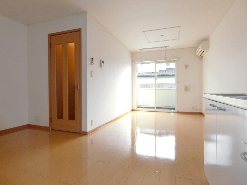 居室・リビング　図面と現状に相違がある場合には現状を優先