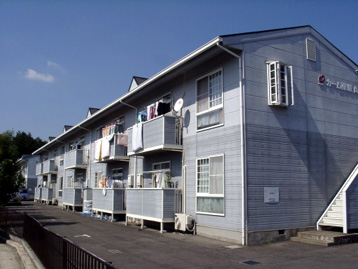 カーム栗原 A棟の外観