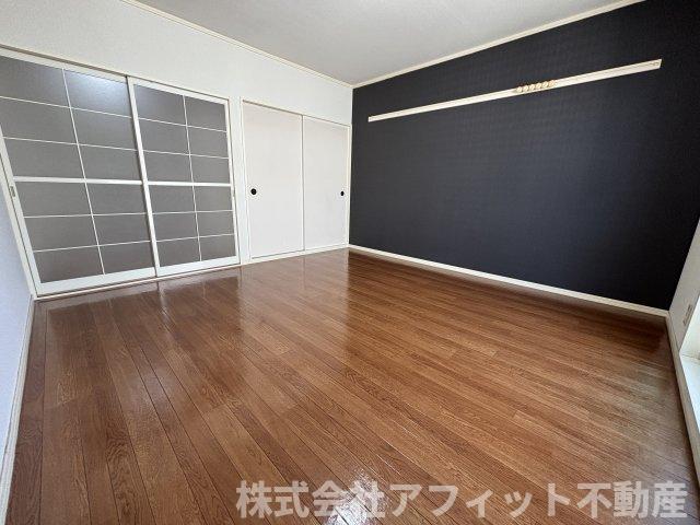 その他部屋・スペース　洋室8帖