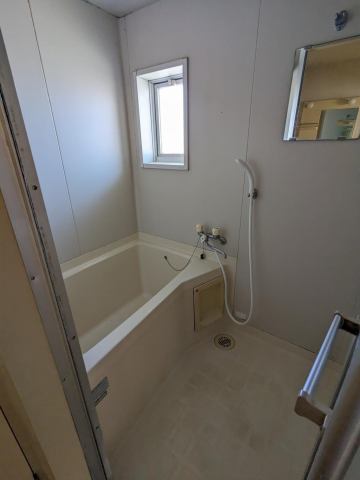 バス・シャワールーム　日々の暮らしに欠かせないお風呂です