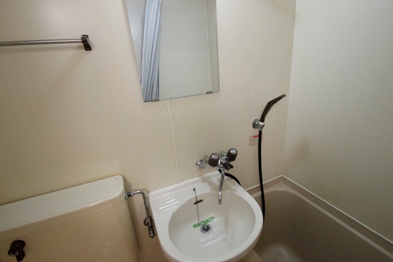 洗面設備　※別部屋の写真です