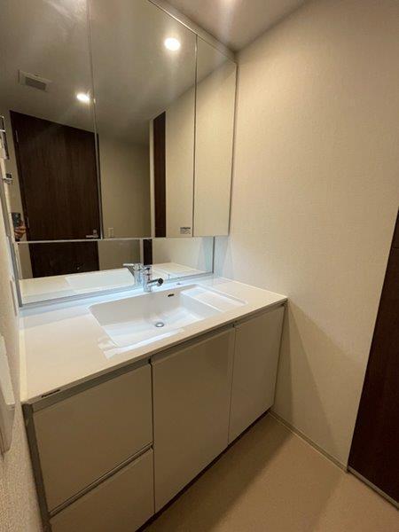 洗面設備　洗面台