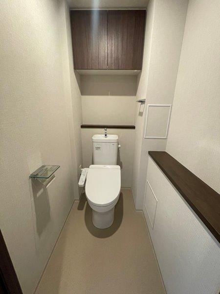 トイレ　洗浄機能付便座