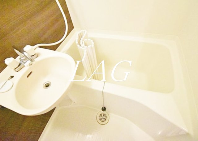 洗面設備　洗面台です。