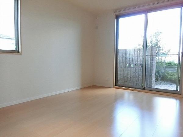 居室・リビング　広々リビング！