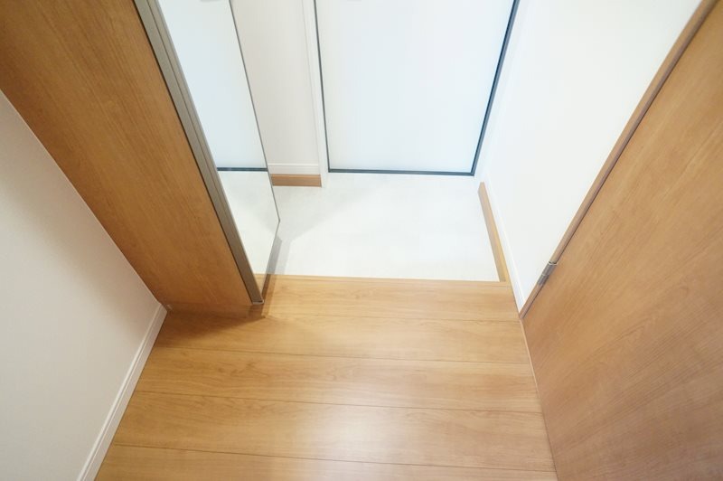 玄関　別号室イメージ