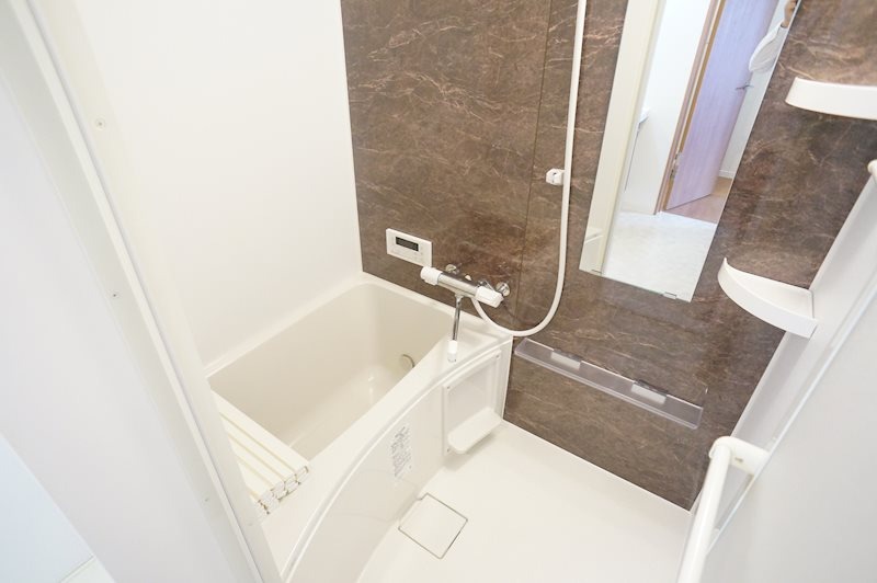 バス・シャワールーム　別号室イメージ