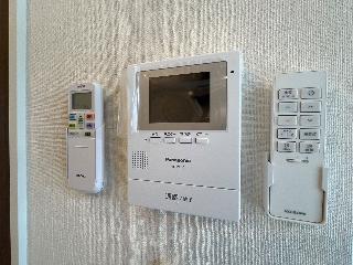 セキュリティ　カメラ付インターホン（イメージ）