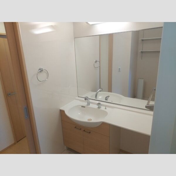 洗面設備　洗髪洗面化粧台