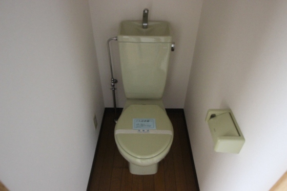 トイレ　※別部屋の写真です