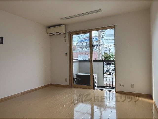 居室・リビング　洋室