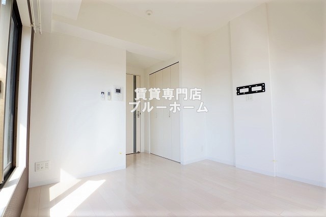 その他　別角度からの洋室です！