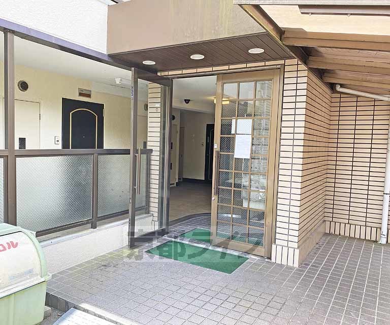 京福電鉄北野線 北野白梅町駅 徒歩23分 3階建 築38年の外観写真