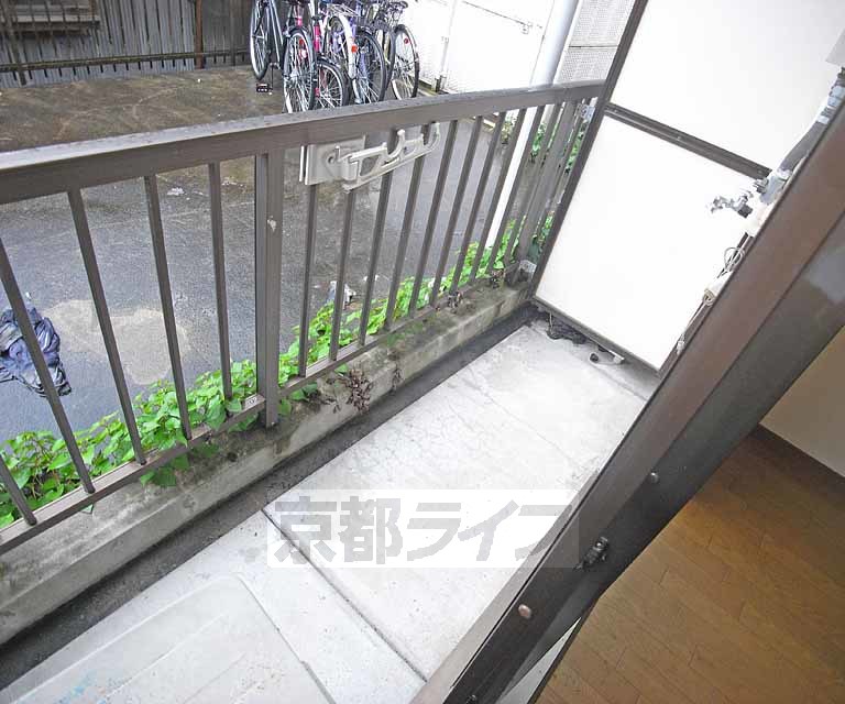 京福電鉄北野線 北野白梅町駅 徒歩23分 3階建 築38年の内装写真