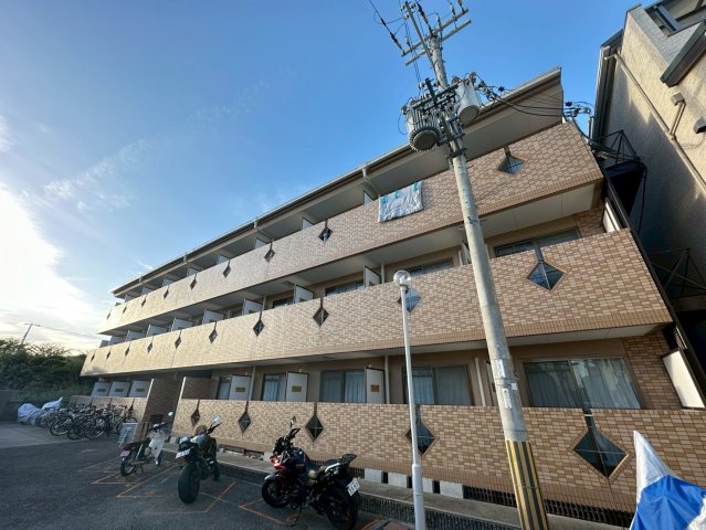 建物外観　詳細は、RISUMO江坂本店までお問合せください♪