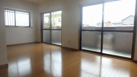 居室・リビング　広々したリビング♪