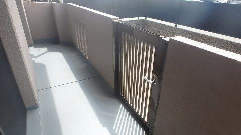 バルコニー　日当たりが良く洗濯物もよく乾く♪