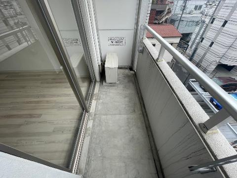 バルコニー　ベランダ