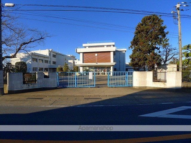 小学校　千代田町立西小学校（小学校）まで716m