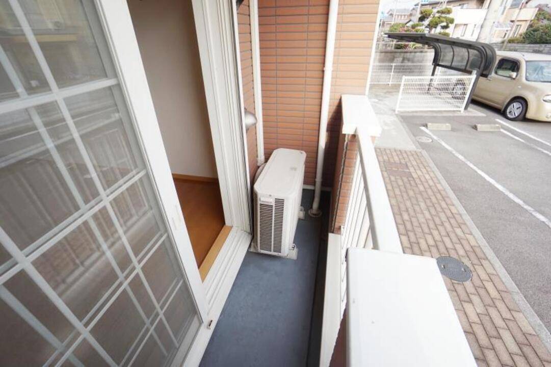 バルコニー　バルコニー