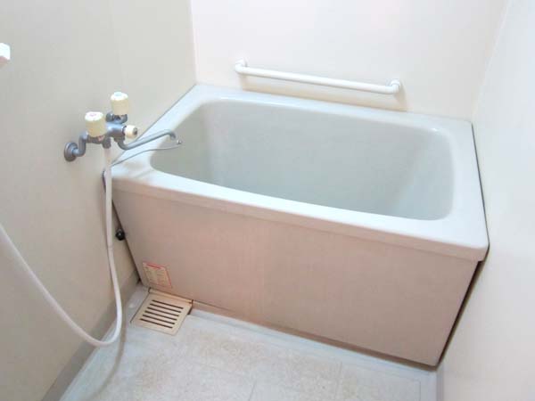 バス・シャワールーム　日々の暮らしに欠かせないお風呂です