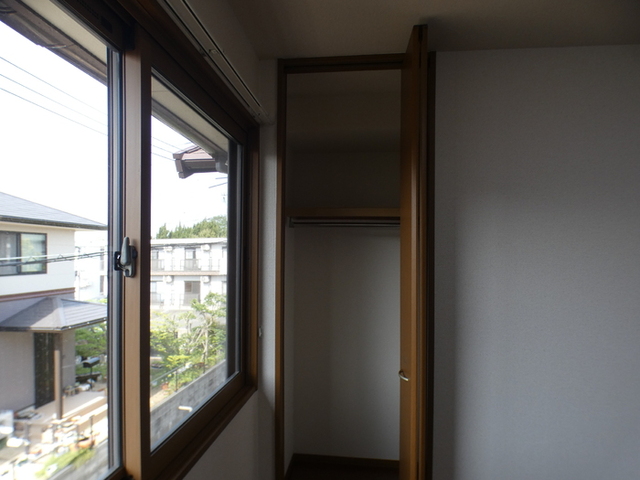 収納　洋室収納