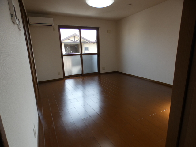 居室・リビング　ＬＤＫ（エアコン・照明付）