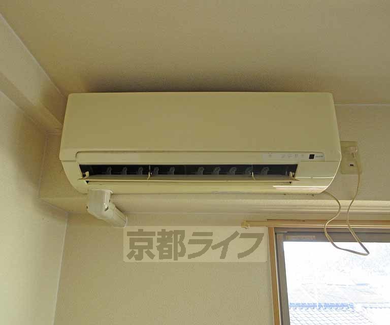 その他設備　エアコンついてますよ～