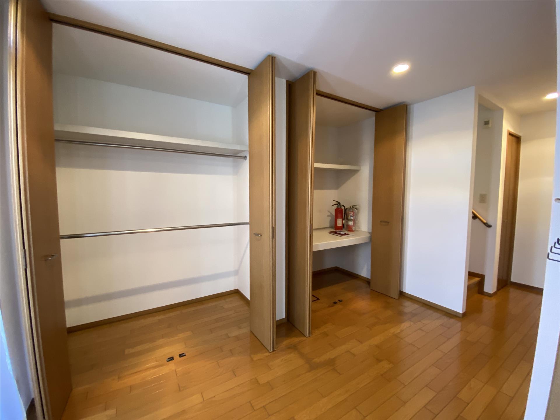 収納　1階廊下収納（大容量収納）