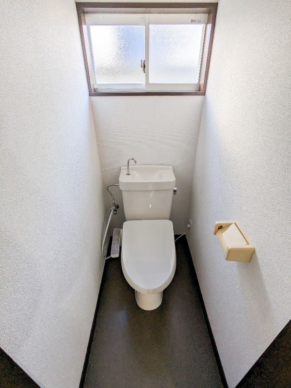 トイレ　図面と現状に相違がある場合には現状を優先