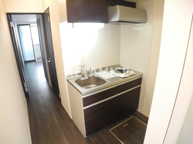 キッチン　※反転間取りのお部屋の画像です※