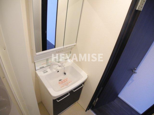 洗面設備　※反転間取りのお部屋の画像です※