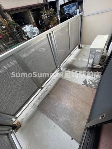 バルコニー　広々としたバルコニーです