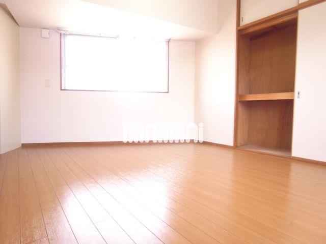 その他部屋・スペース　木の温もりのあるフローリングです