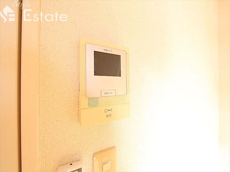 セキュリティ　モニター付きインターホン