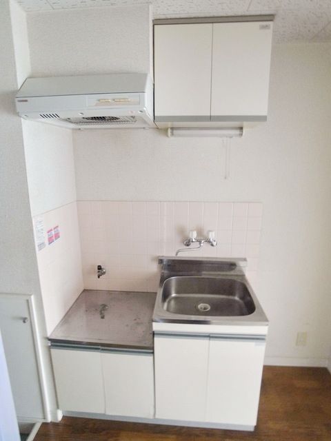 キッチン　♪二口コンロも置けそうなキッチン♪