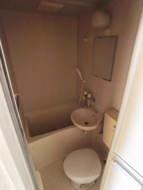 バス・シャワールーム　♪バス♪