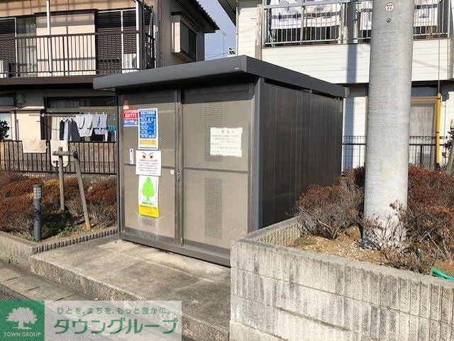 その他設備　専用ゴミ置き場あり