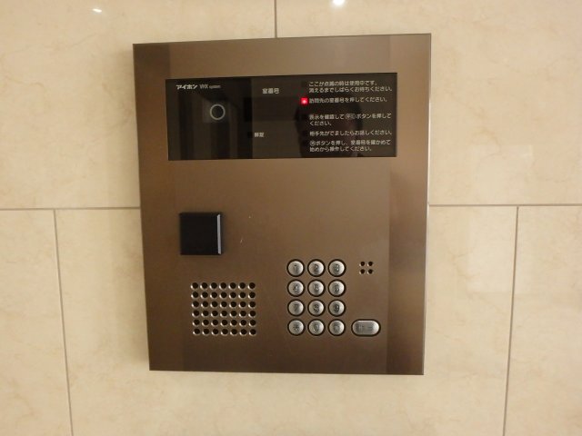 その他　オートロック付きです☆