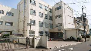 小学校　名古屋市立明治小学校（小学校）まで711m